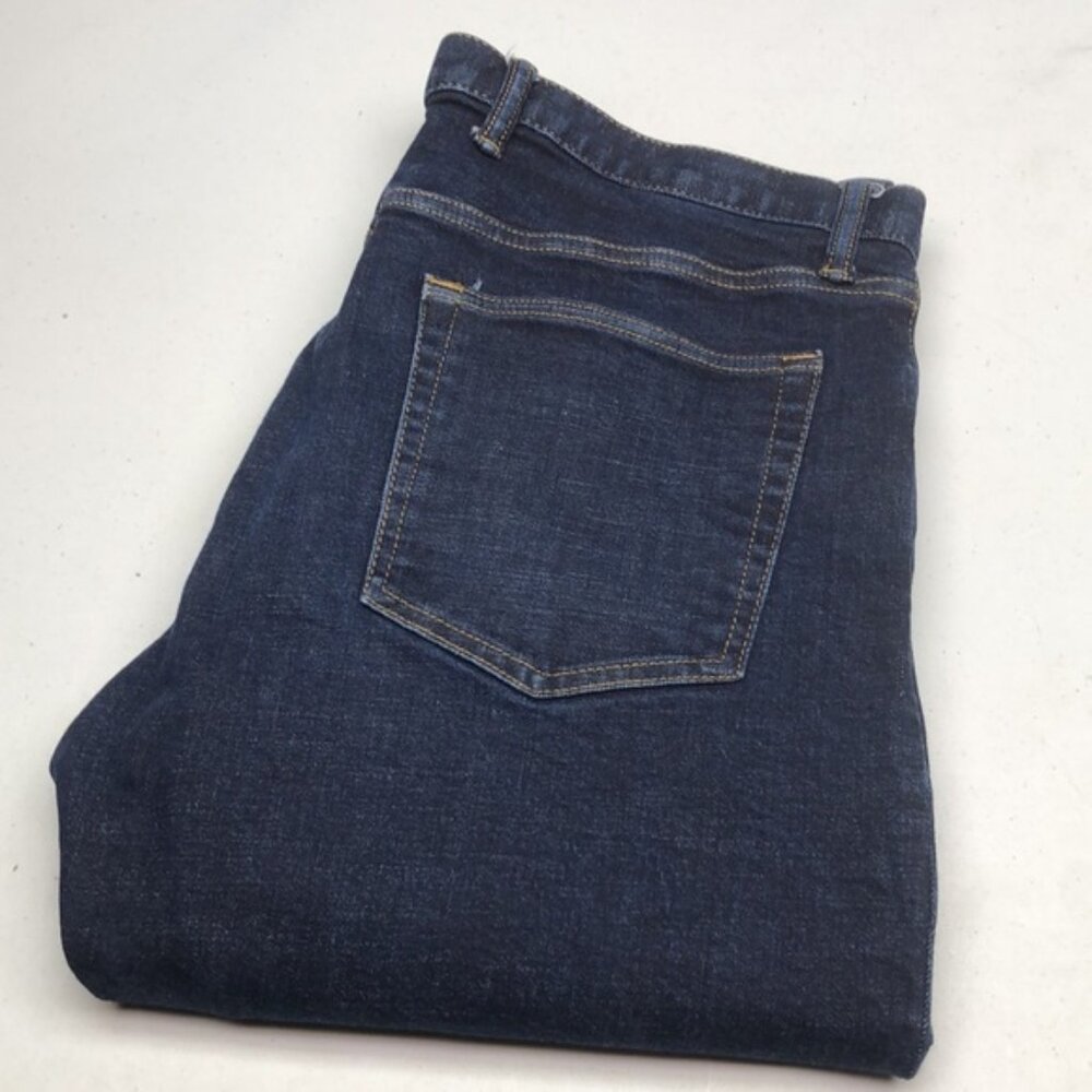MENS GAP DARKWASH ATHLETIC FIT JEANS 36x32 ⭐️